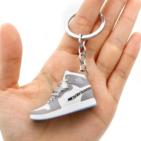 Porte clé sneakers 3D gris