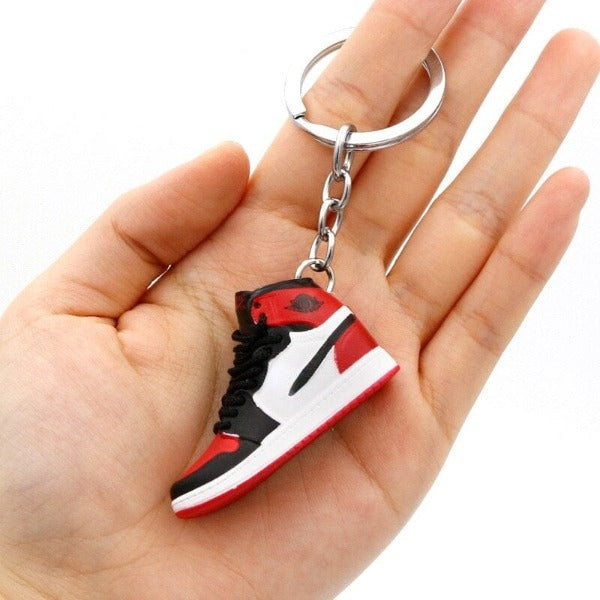 Porte clé sneakers 3D rouge